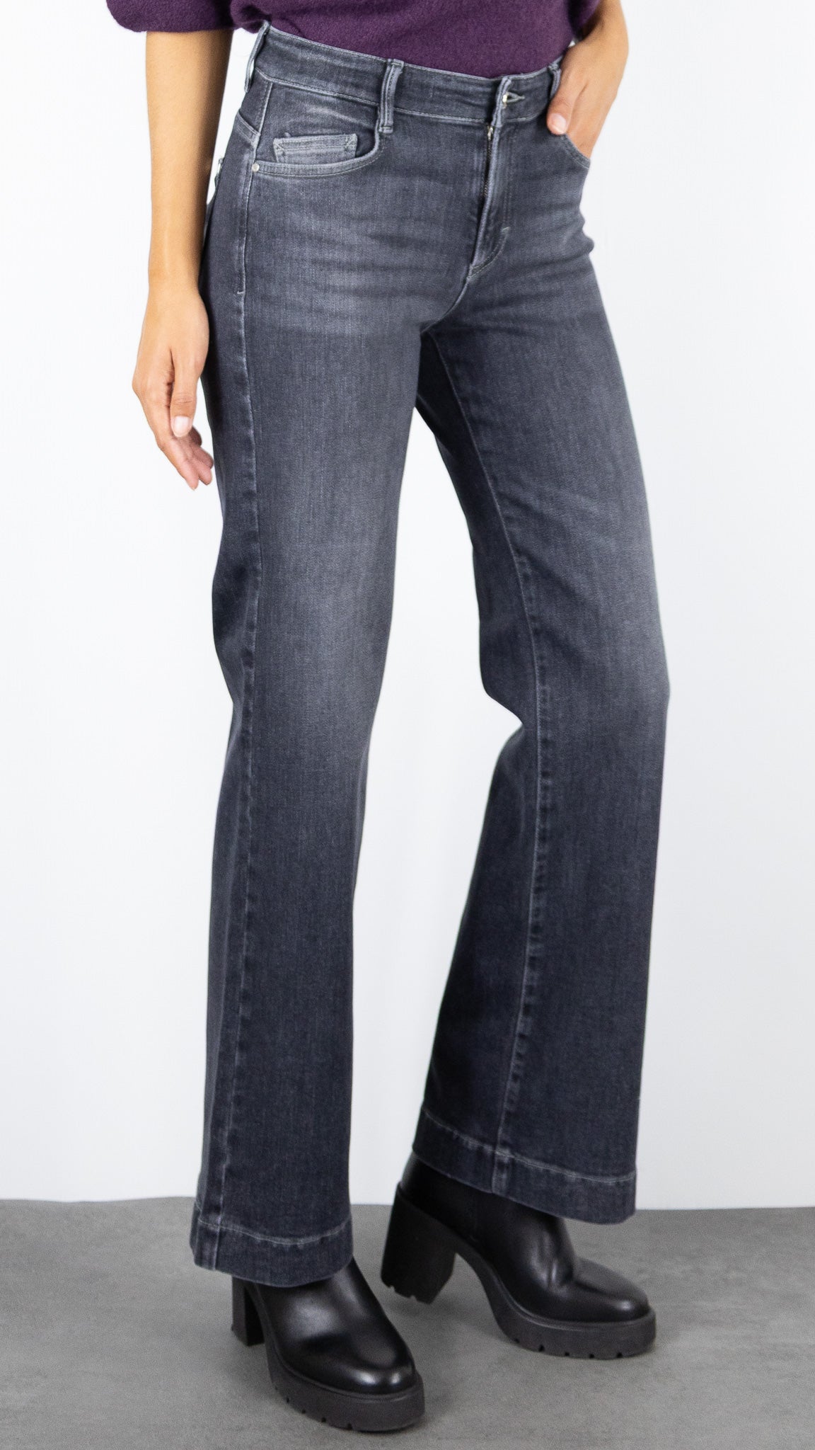 JEANS LARGE BOOTCUT GRIS POUR FEMME BRAX MAINE 70 7150 