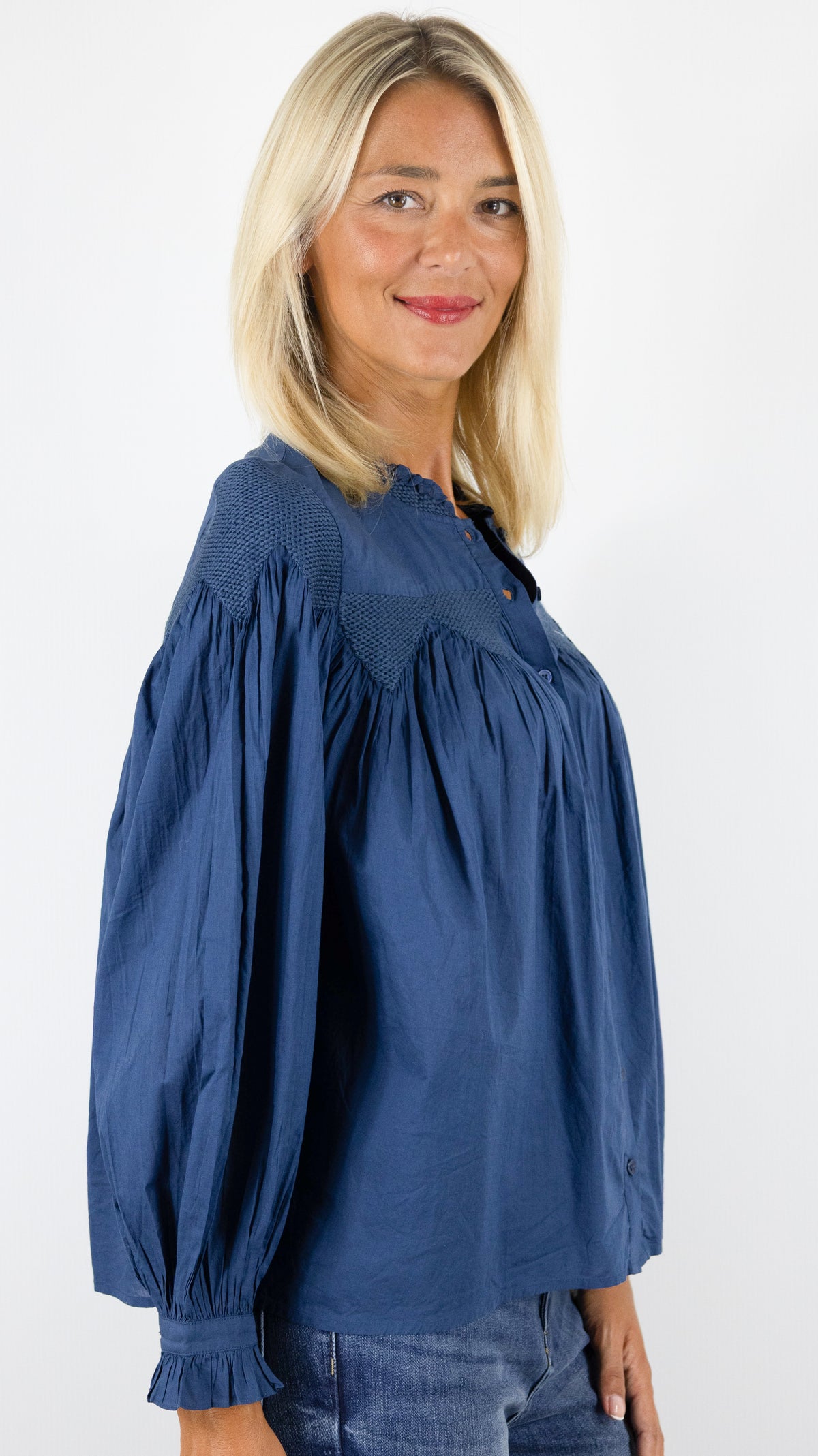BLOUSE AMPLE BRODEE POUR FEMME BA&SH TONIA#COLOR_BLEU