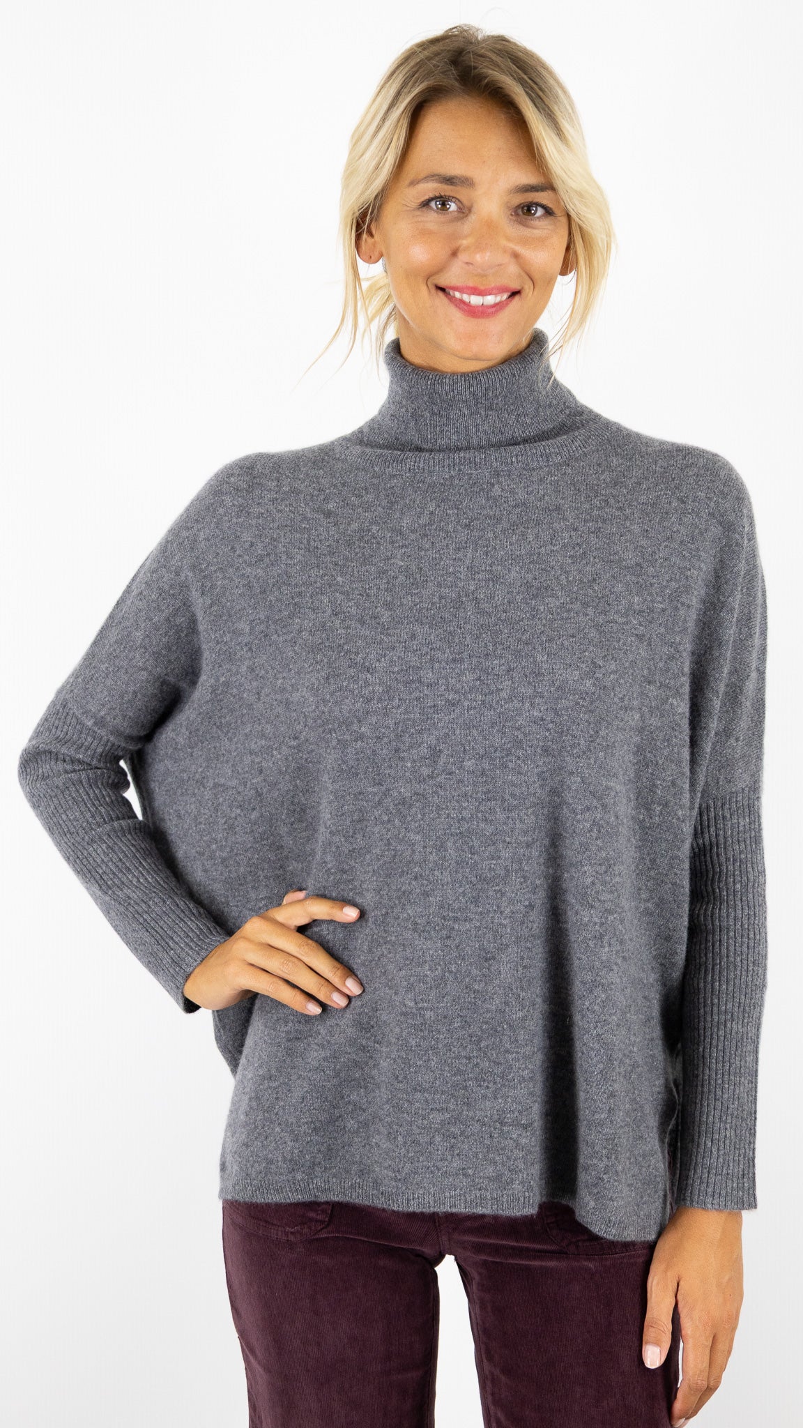pull oversize manches chauve souris en cachemire modele Margareth not shy#COLOR_GRIS CHINE FONCE