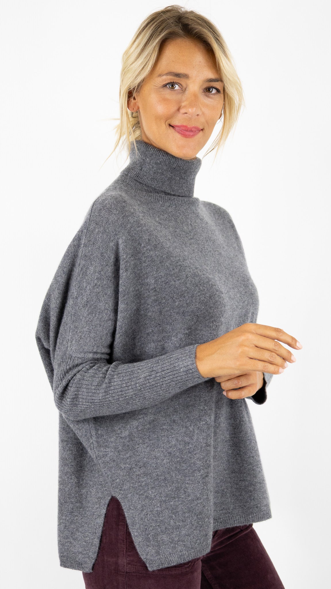pull oversize manches chauve souris en cachemire modele Margareth not shy#COLOR_GRIS CHINE FONCE