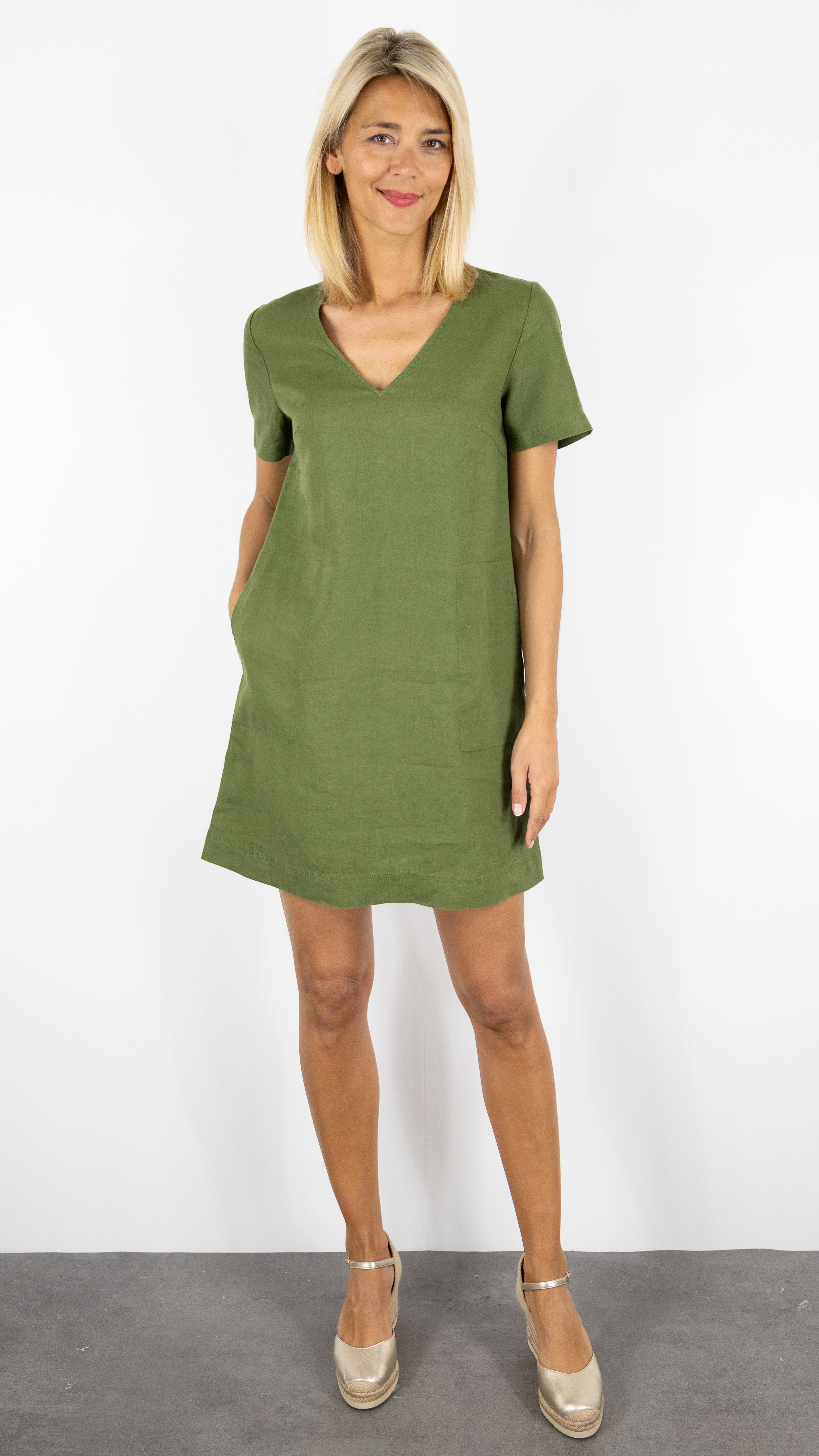 ROBE EN LIN MANCHES COURTES BENSIMON MARTINE#COLOR_CYPRES/KAKI