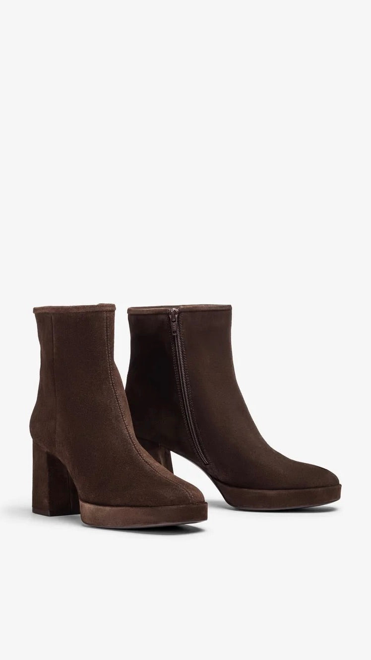 BOOTS A TALONS BOUTS RONDS EN DAIM MARRON CHOCO UNISA MELVY BS BROWN