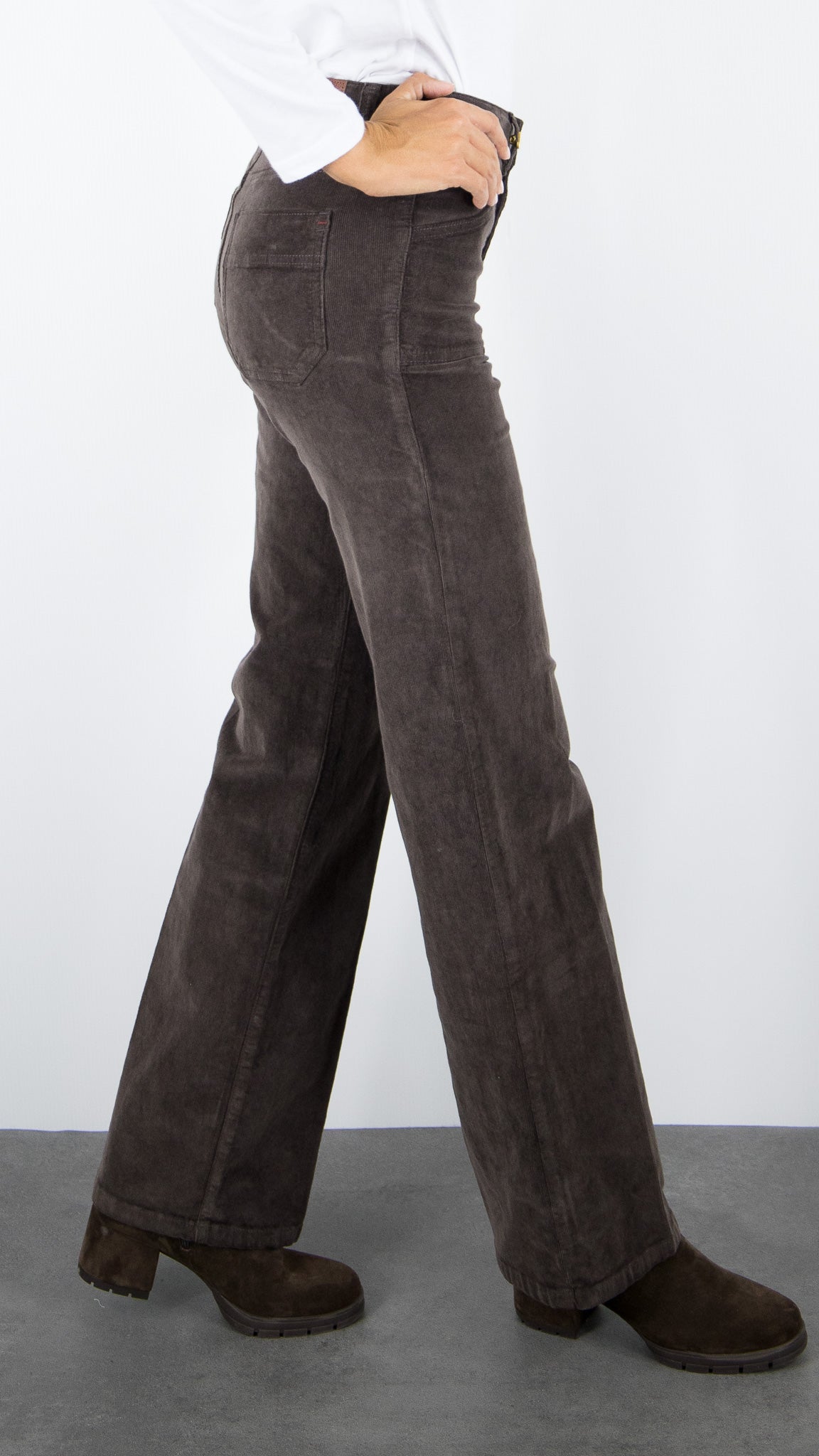 JEANS FLARE EN VELOURS MILLERAIES FEMME JANE BLUE MENILMONTANT TINY CORD#COLOR_CHOCO