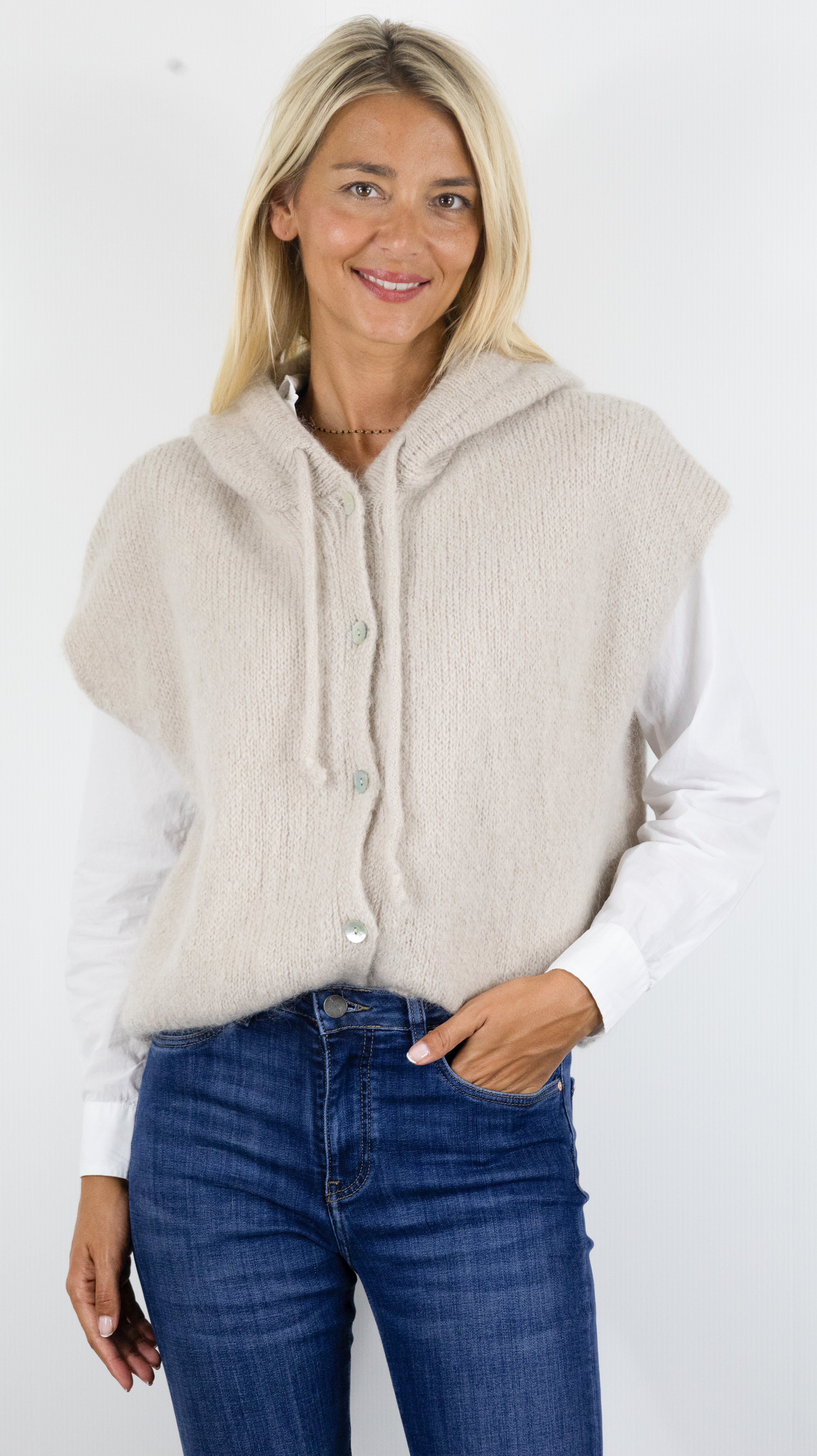 GILET SANS MANCHES A CAPUCHE POUR FEMME MN7743 NAIS#COLOR_BEIGE