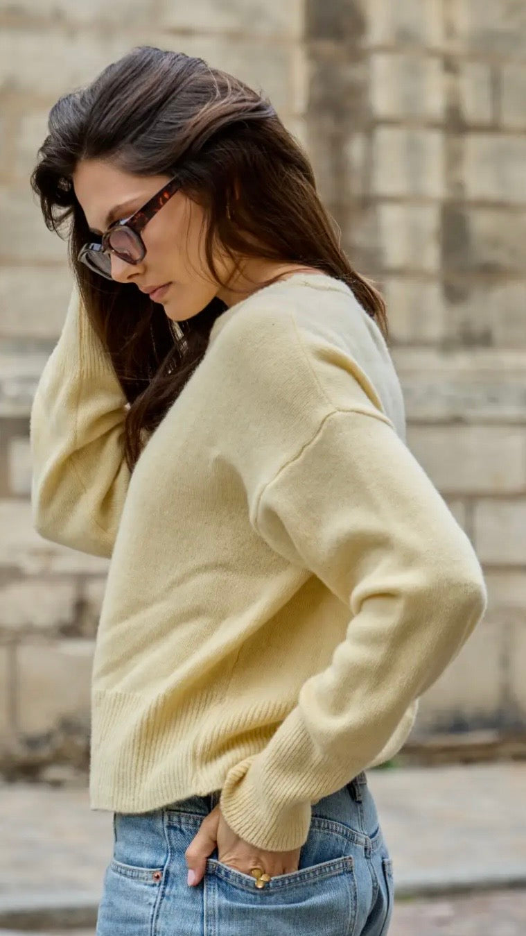 PULL V MANCHES COURTES EN LAINE MERINOS POUR FEMME NAIS MN12308#COLOR_JAUNE 