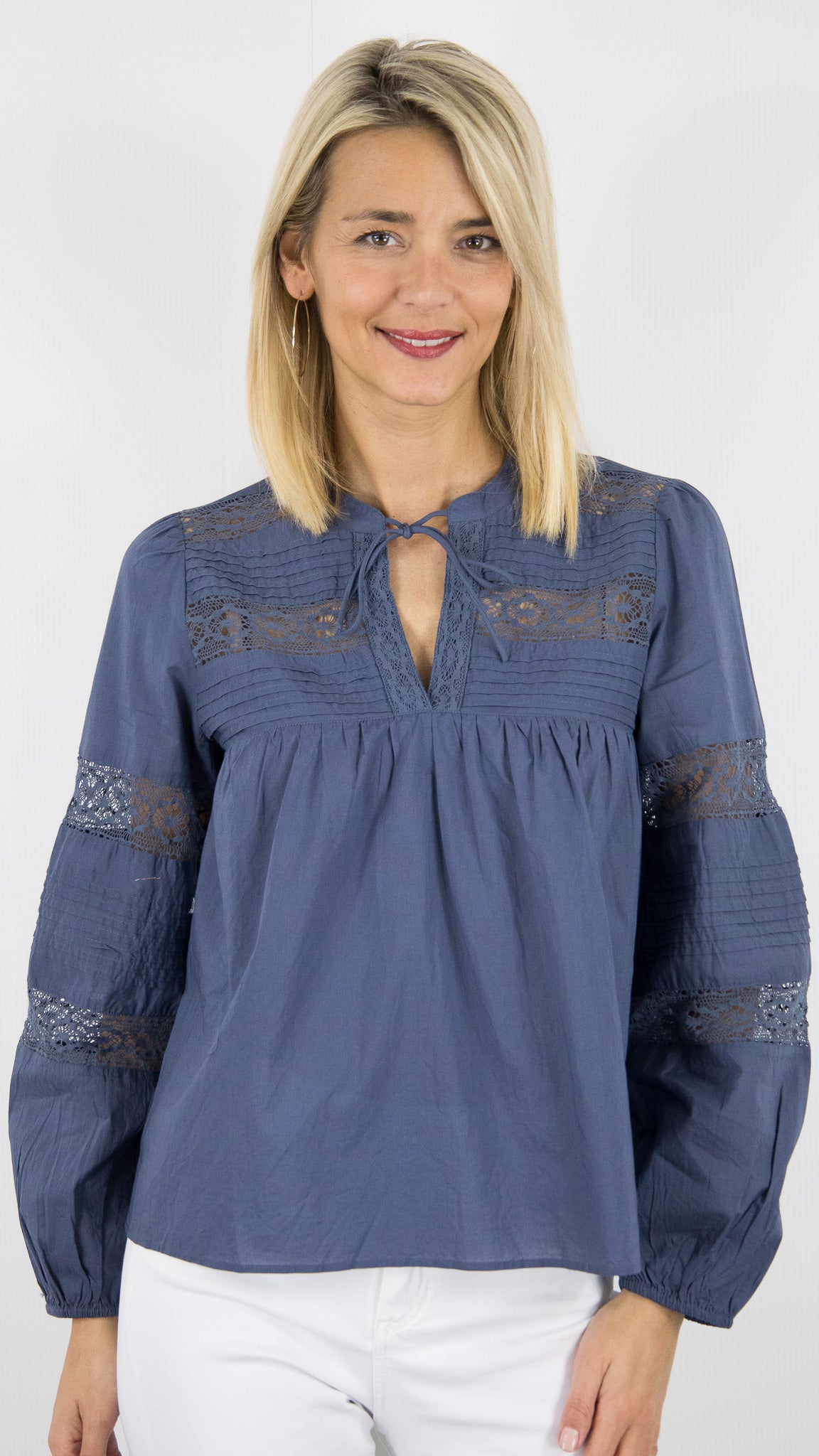 BLOUSE AMPLE EN DENTELLE 100% COTON BA&SH MIAMI#COLOR
_BLEU