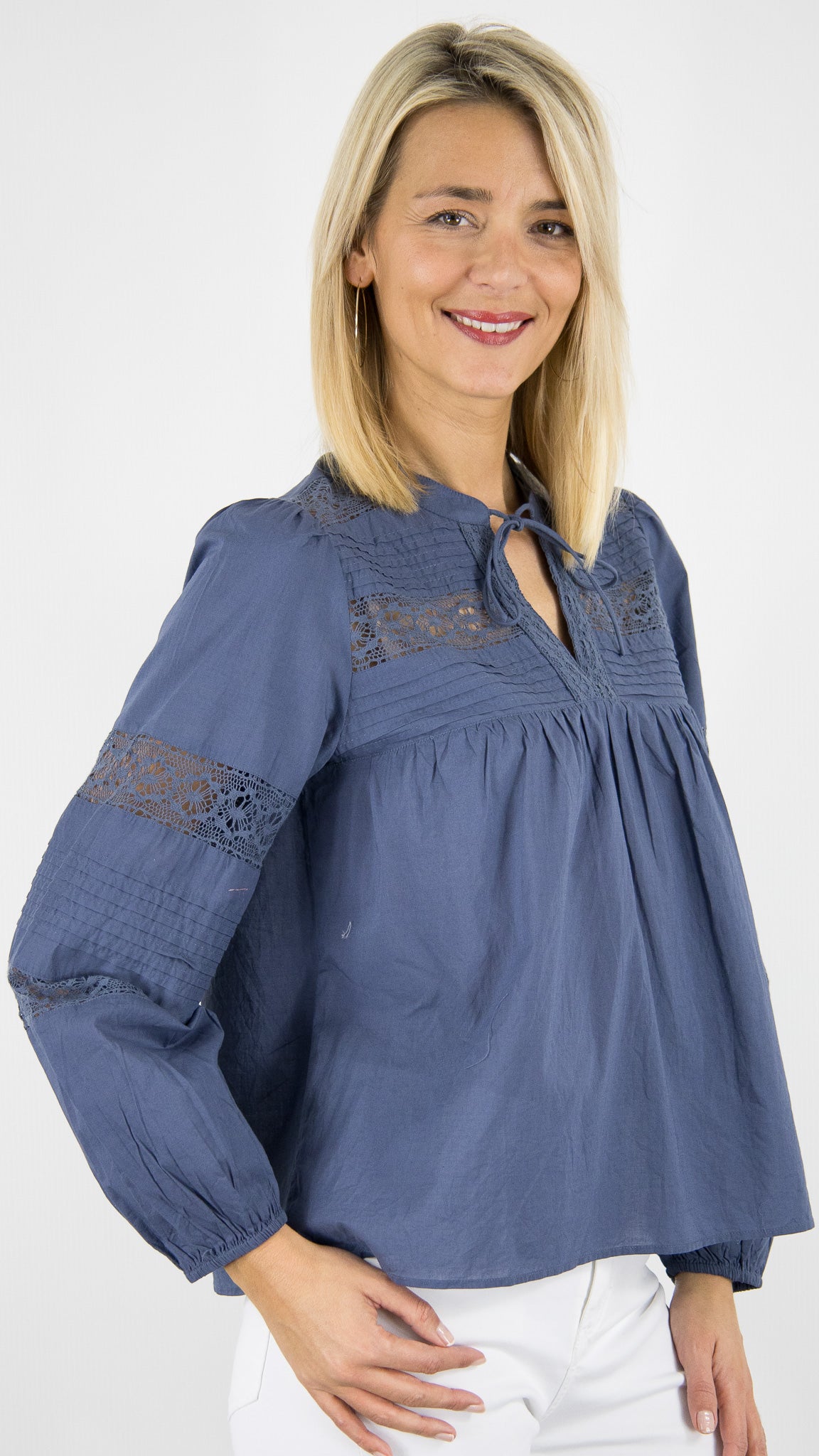 BLOUSE AMPLE EN DENTELLE 100% COTON BA&SH MIAMI#COLOR
_BLEU