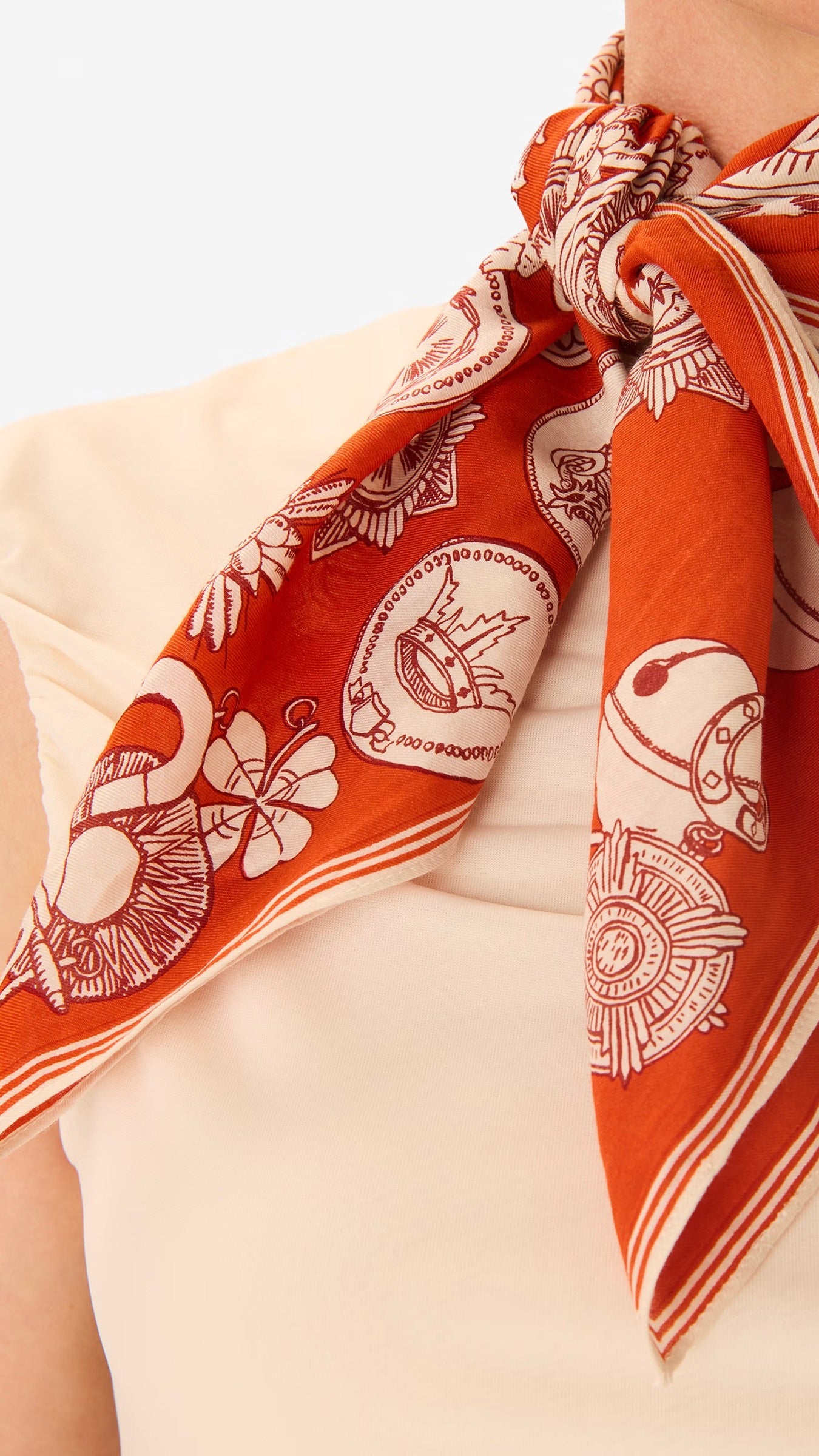 CAREE IMPRIME EN SOIE OCTOPUS INOUI EDITIONS#COLOR_ROUGE