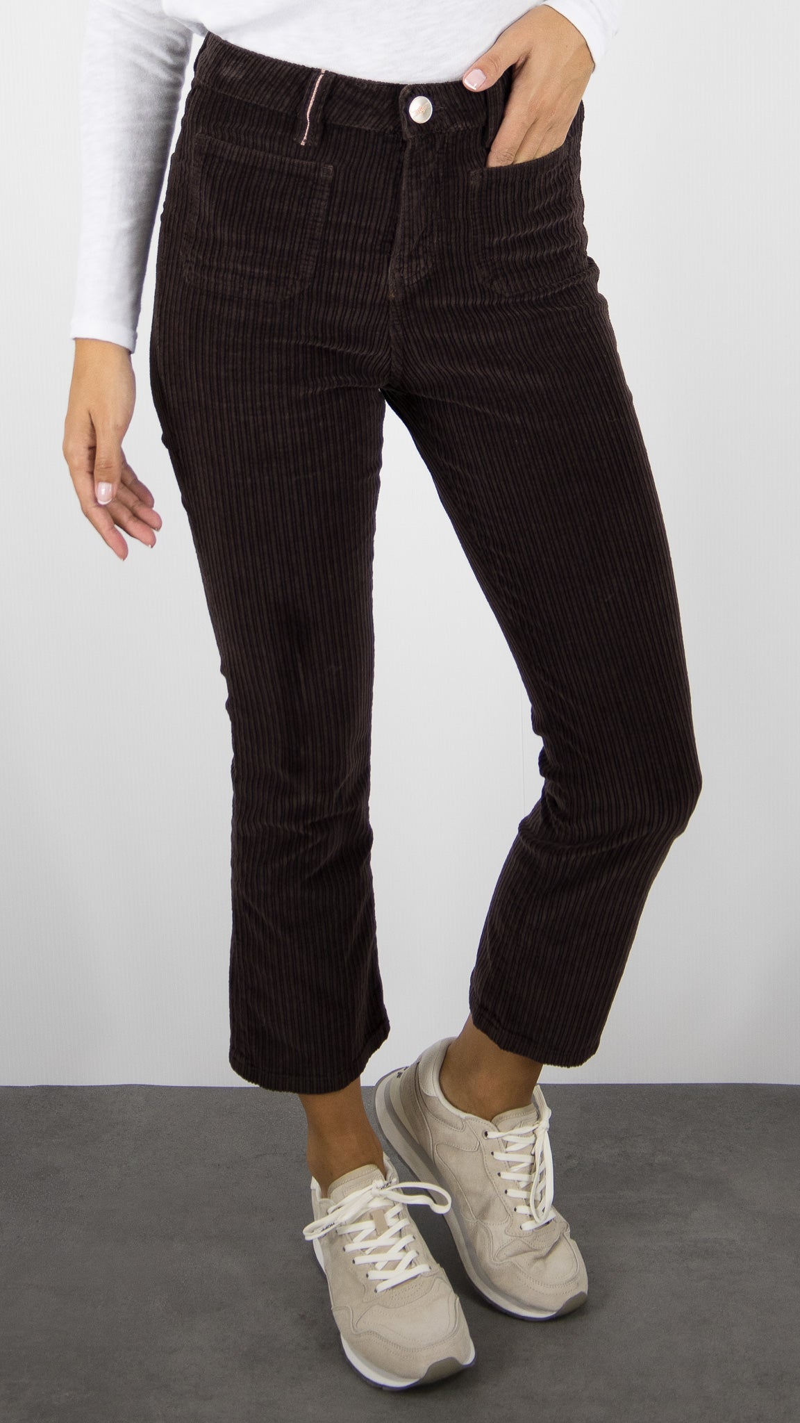 PANTALON EVASE 7/8 EN VELOURS COTELE POUR FEMME  ISLOW OLIVIA BIG CORD#COLOR_BRUN/CHOCO