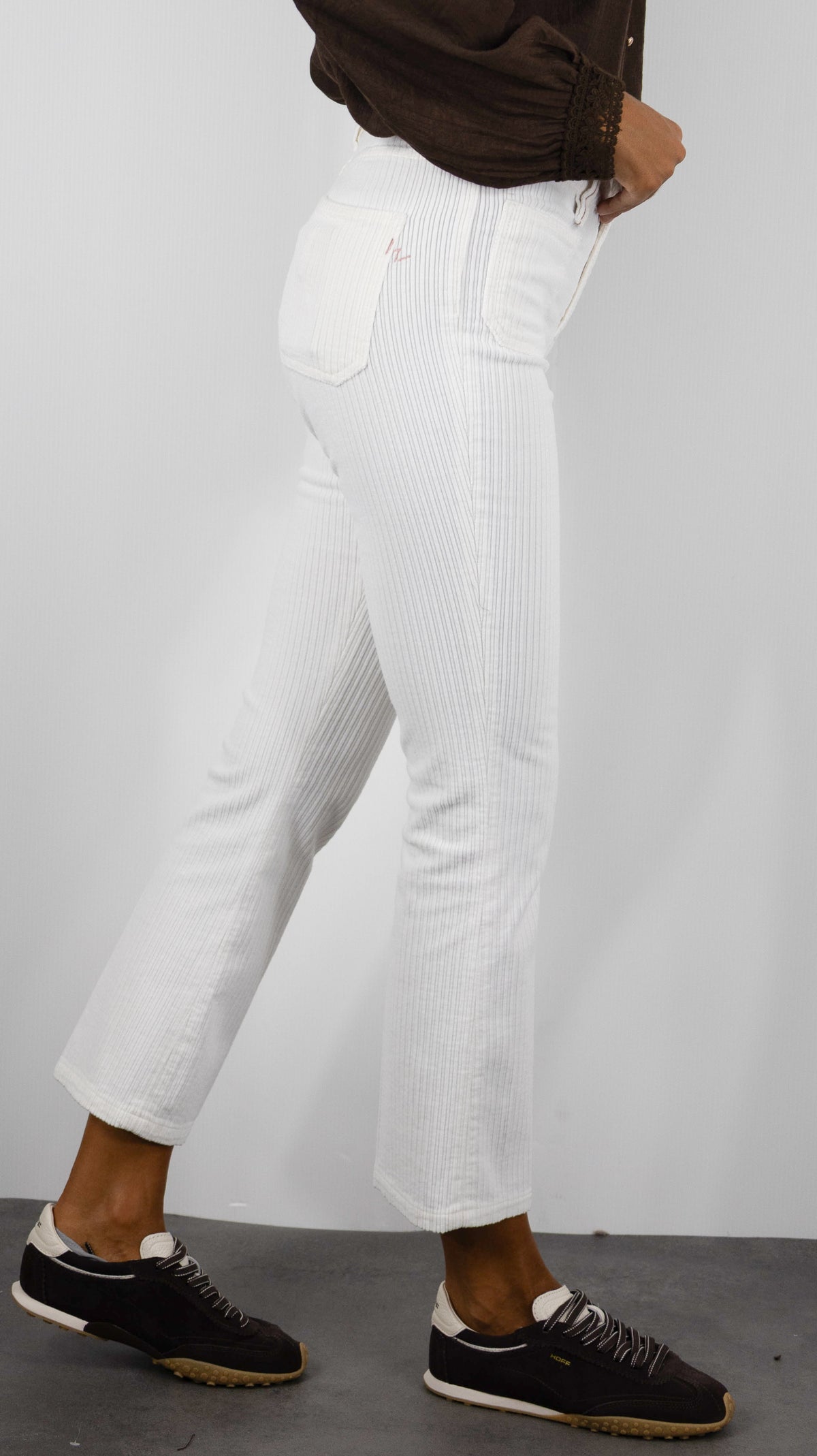 PANTALON TROMPETTE 7/8 EN VELOURS POUR FEMME  ISLOW OLIVIA BIG CORD#COLOR_ECRU