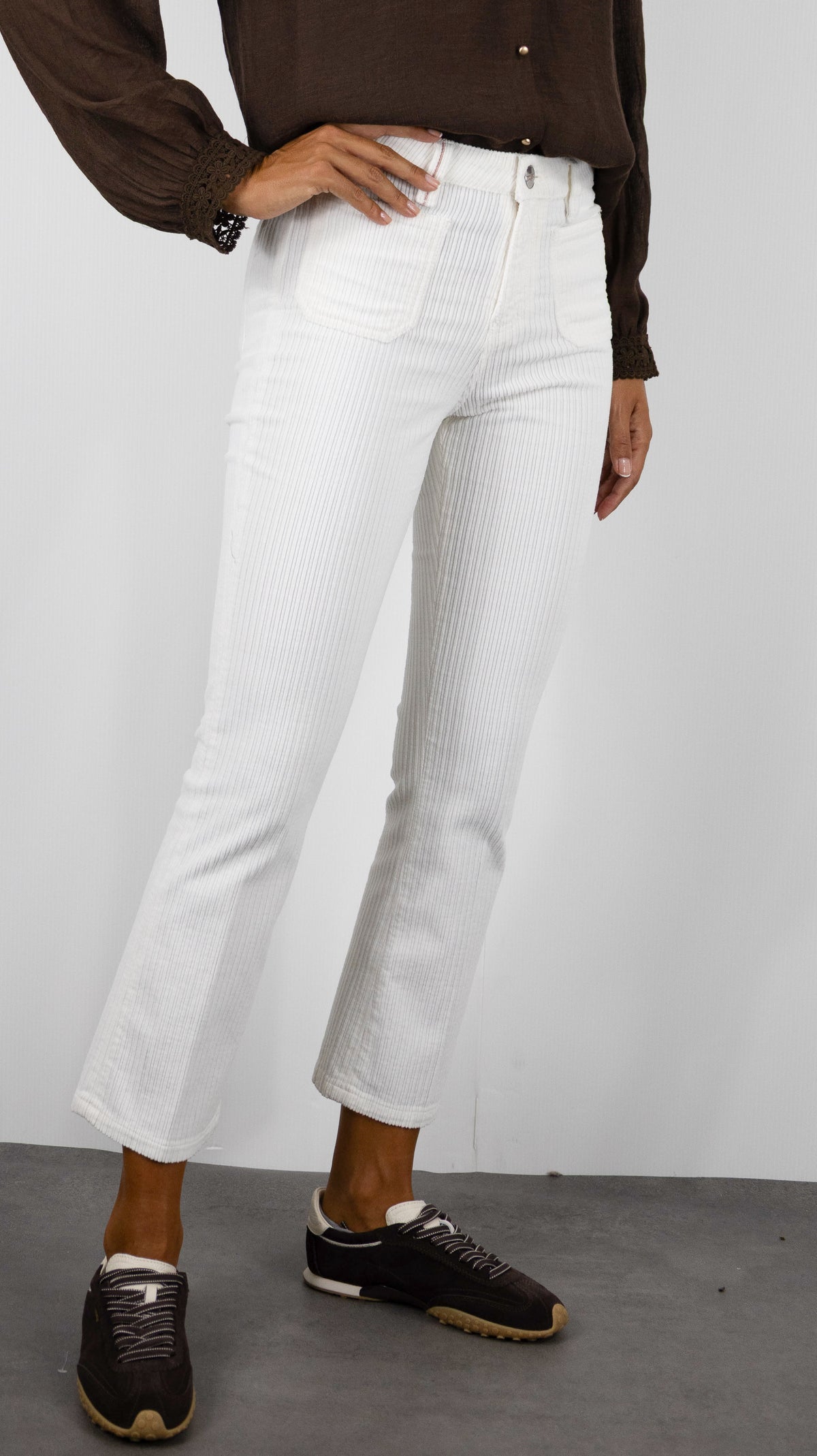 PANTALON TROMPETTE 7/8 EN VELOURS POUR FEMME  ISLOW OLIVIA BIG CORD#COLOR_ECRU