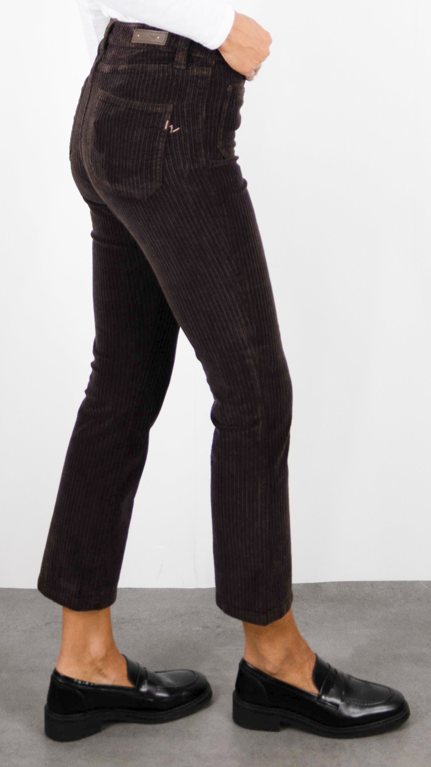 PANTALON TROMPETTE 7/8 EN VELOURS POUR FEMME  ISLOW OLIVIA BIG CORD#COLOR_ESPRESSO/CHOCO