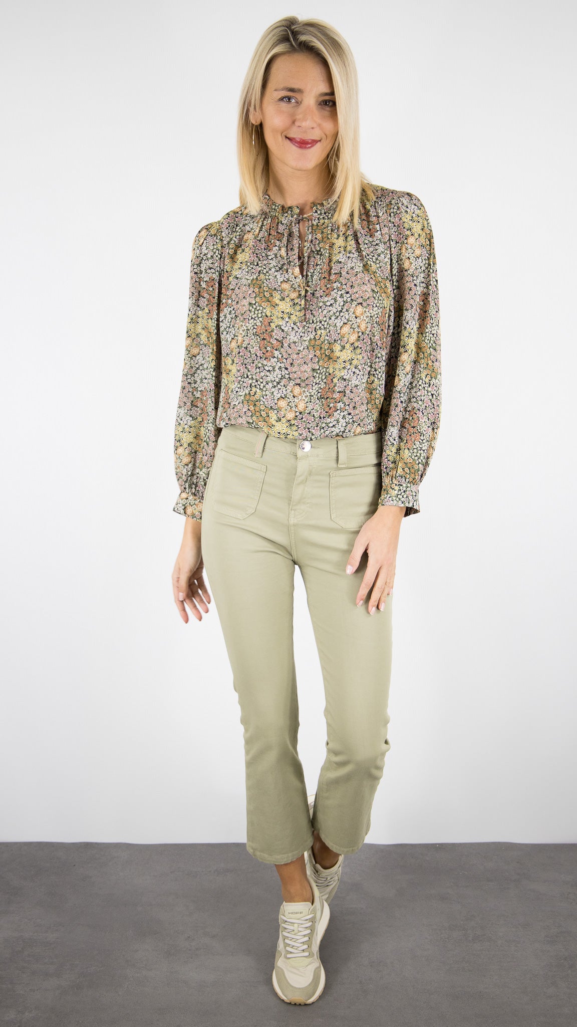 PANTALON EVASE 7/8 OLIVIA DRILL PES ISLOW#COLOR_TILLEUL/VERVEINE