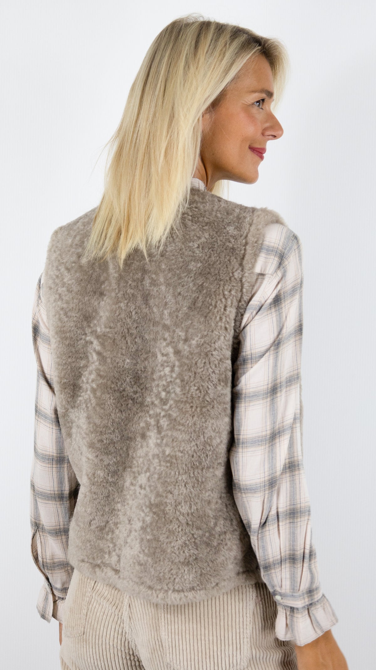 VESTE SANS MANCHES EN FAUSSE FOURRURE POUR FEMME HARTFORD VELMA#COLOR_03/TAUPE