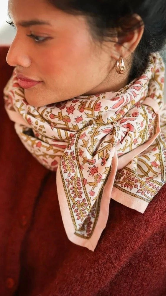 ECHARPE IMPRIMEE EN COTON PALMYRE BELLEMME ROSE POUDRE