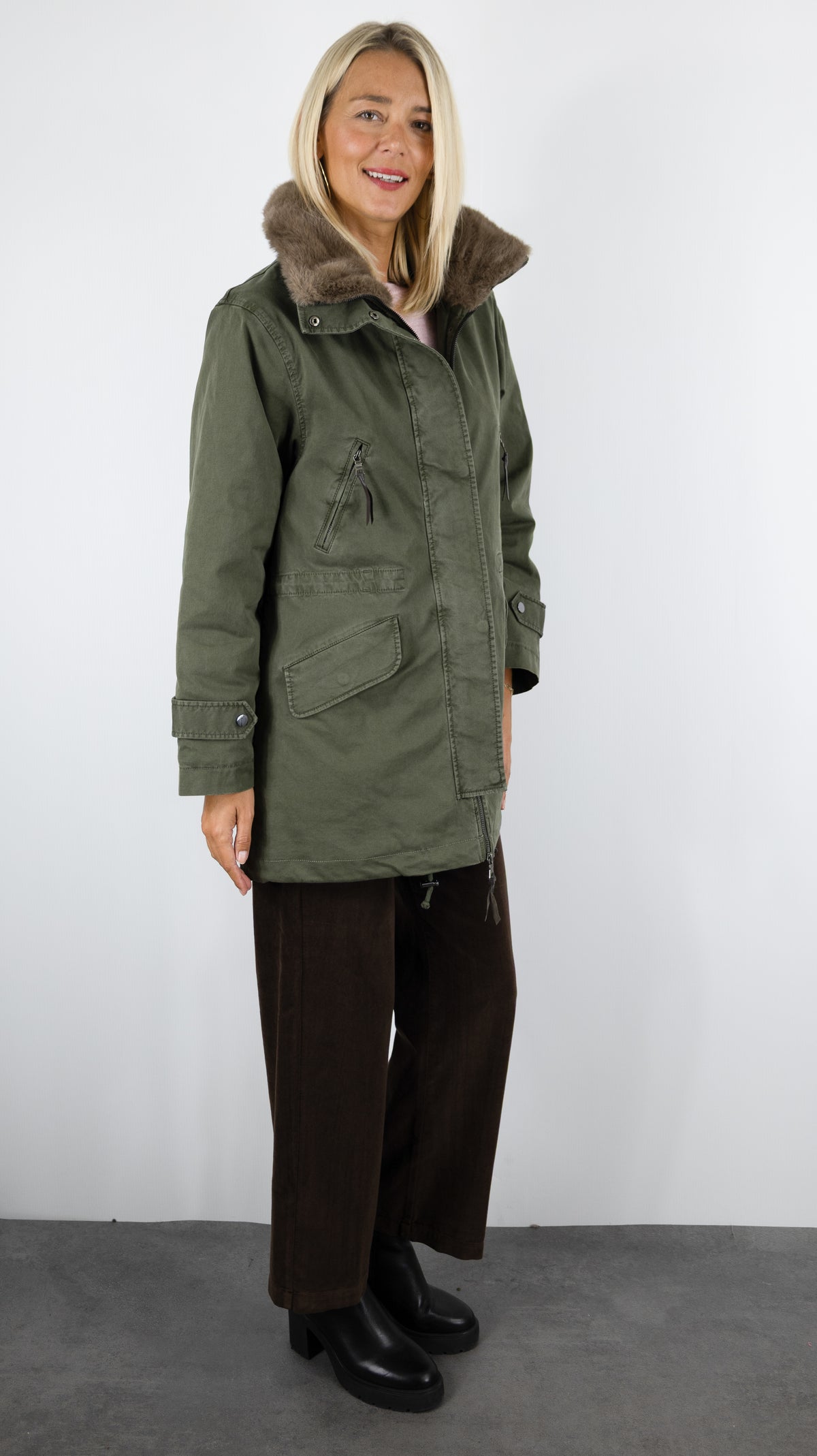 PARKA AVEC COL MONTANT EN FAUSSE FOURRURE KAKI POUR FEMME  BLONDE N°8 ANTONIA