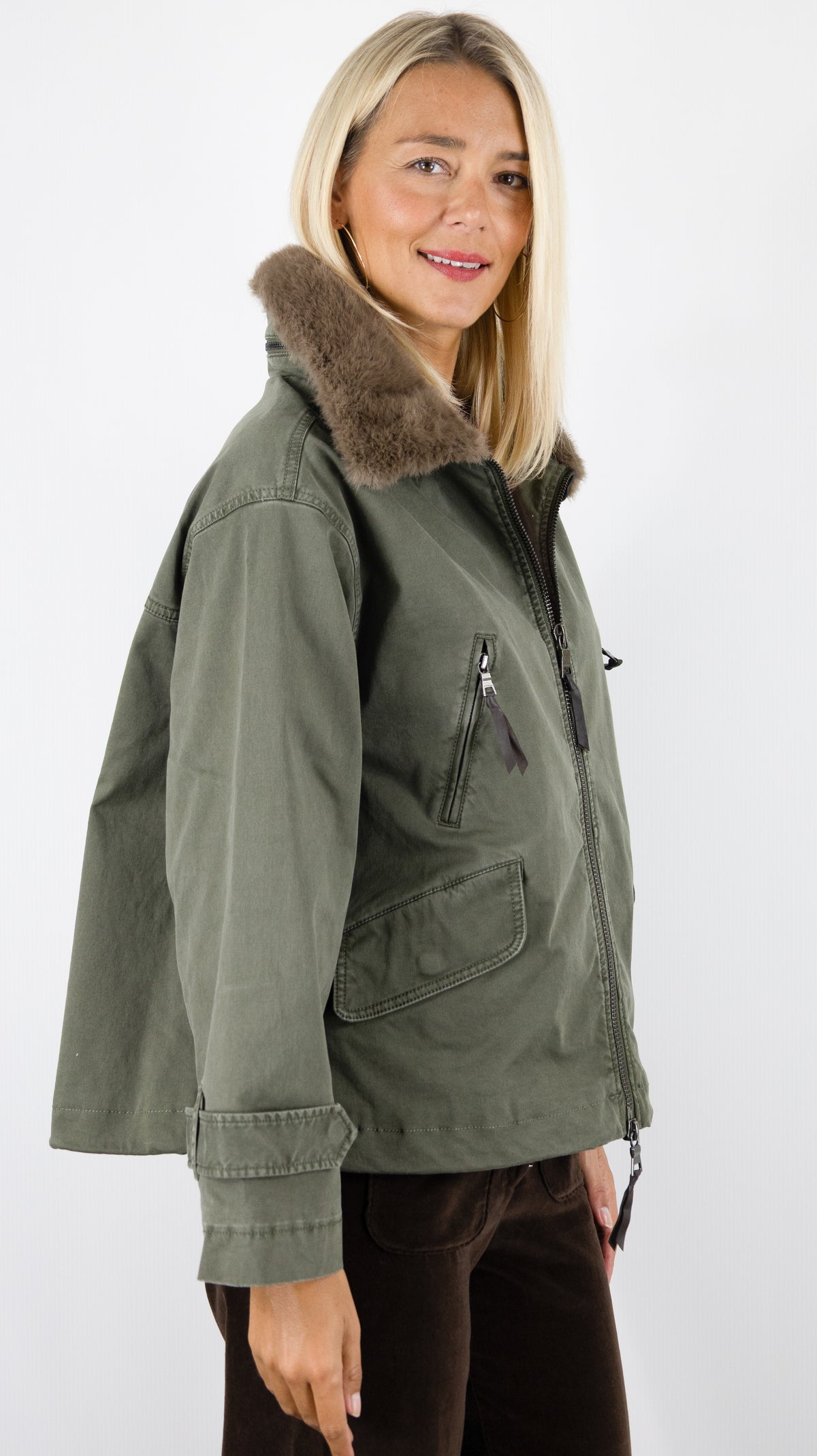 PARKA COURTE EVASEE FAUSSE FOURRURE BLONDE N°8 TYRA 2#COLOR_7259/KAKI