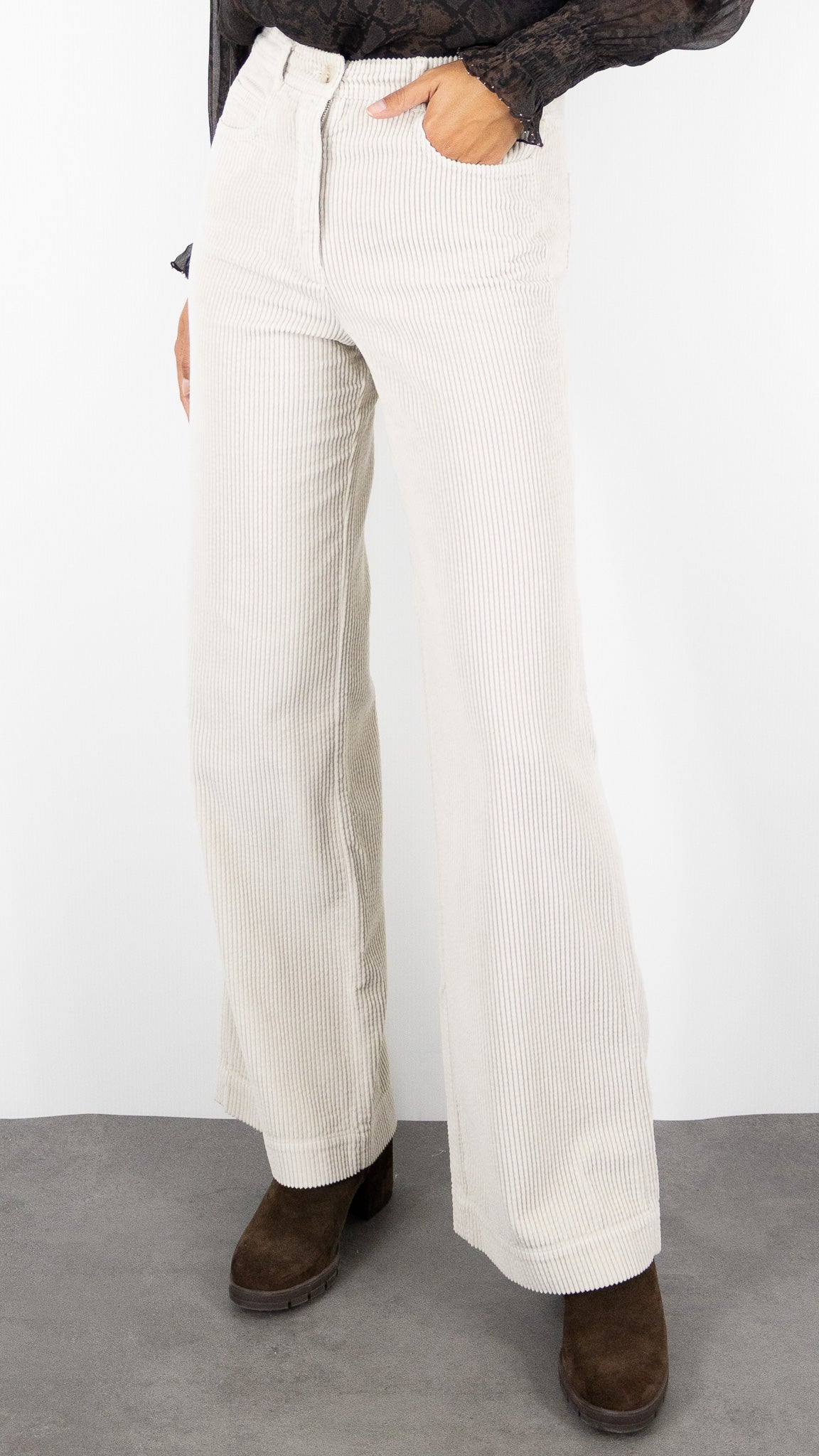 PANTALON LARGE EN VELOURS COTELE GREIGE POUR FEMME HARTFORD PILOTE