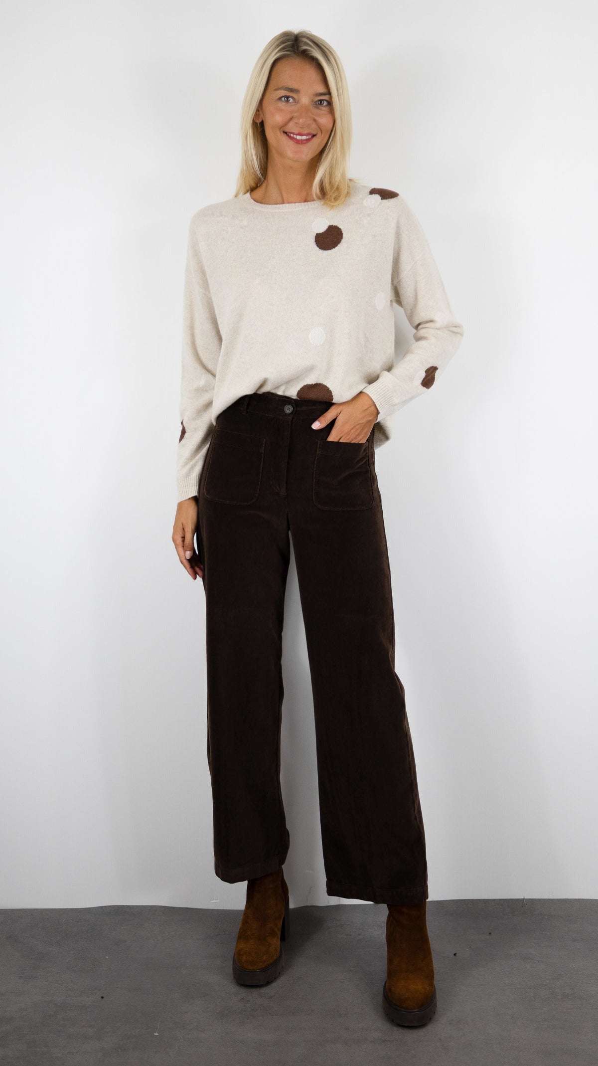 PANTALON LARGE EN VELOURS LISSE MARRON CHOCO POUR FEMME HARTFORD POLI