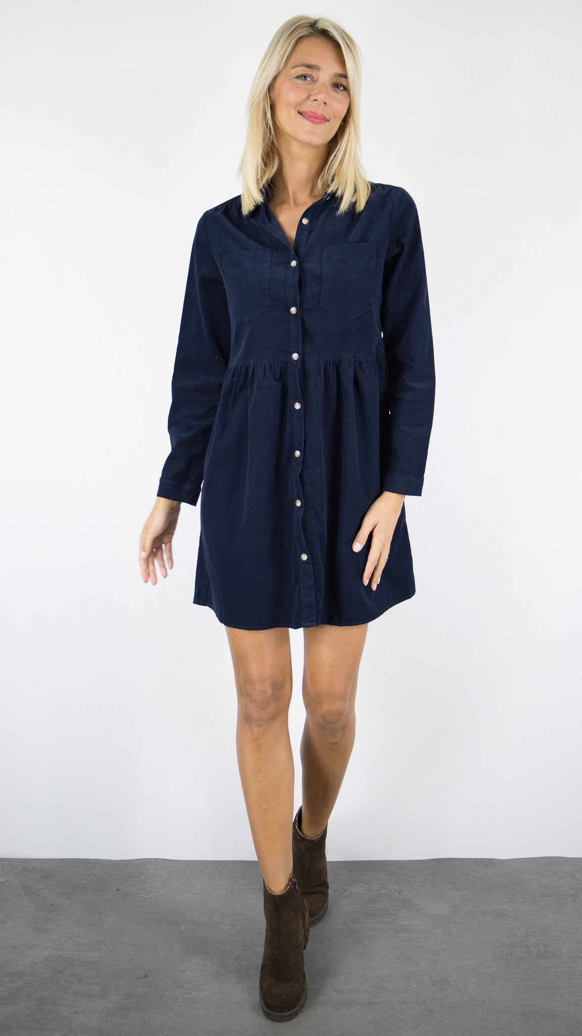 ROBE EVASEE EN VELOURS IN APRIL 1986 R5932#COLOR_MARINE