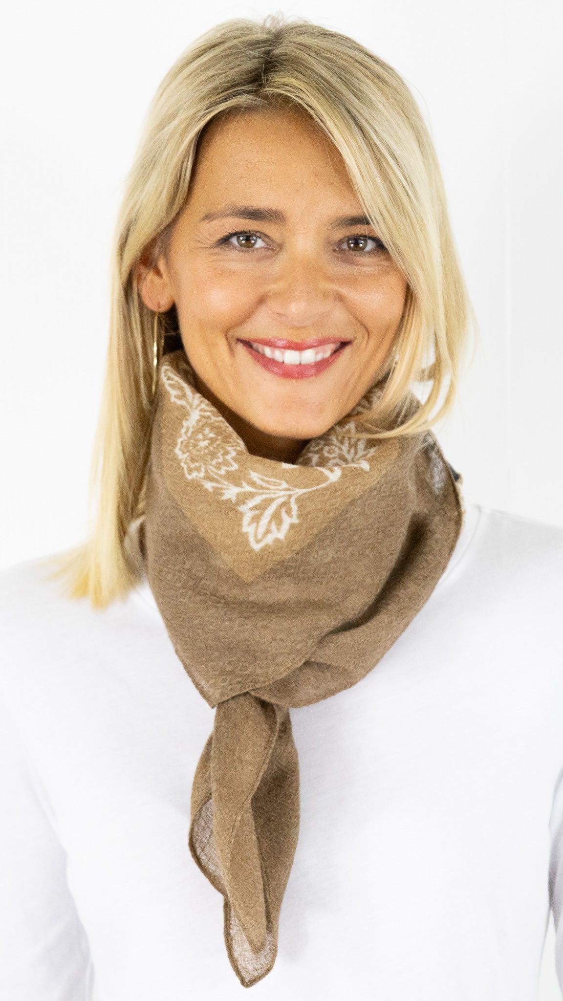 FOULARD FLEURI EN LAINE ET SOIE CAMEL PABLO RENELLE
