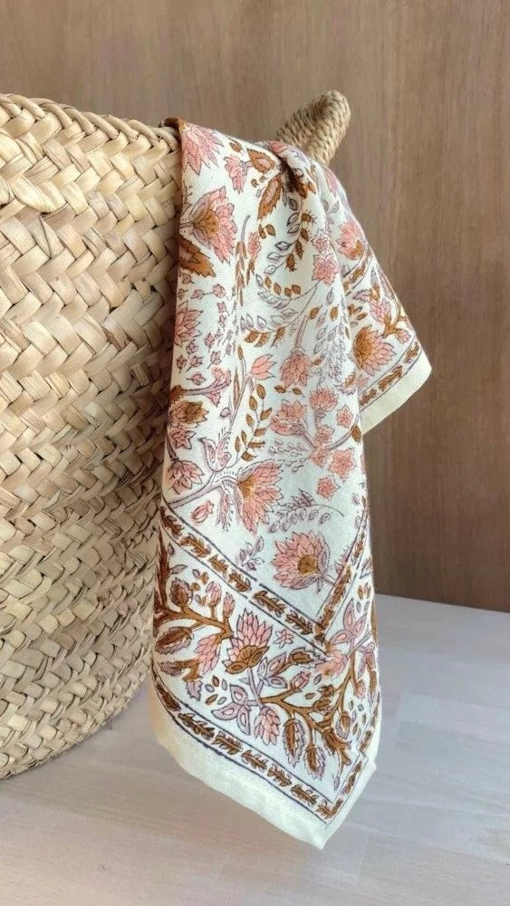 FOULARD IMPRIME FLORAL POUDRE 100% COTON  BELLEMME RHAPSODY PETIT FORMAT