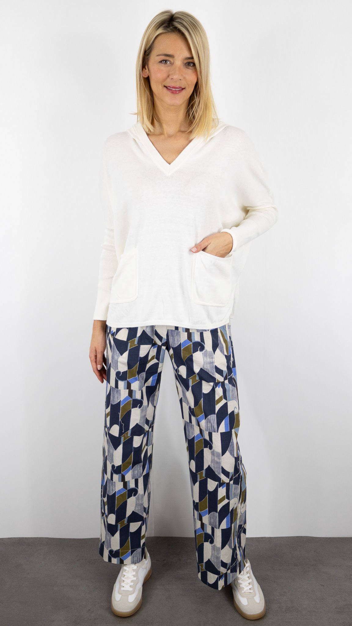 PULL AMPLE A CAPUCHE EN COTON POUR FEMME ECRU  NOT SHY SEILA