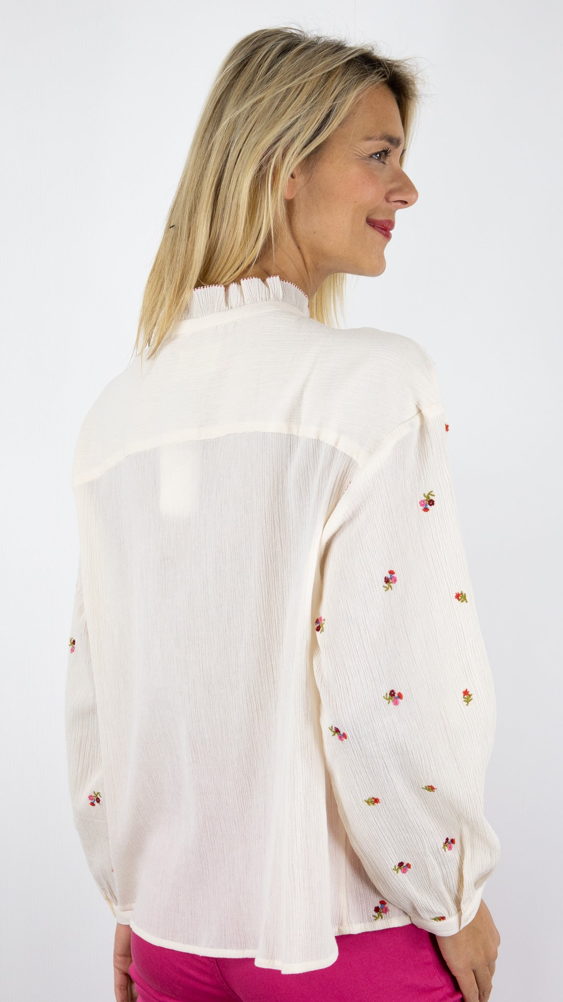 BLOUSE EN CREPE DE COTON VOLANTEE ET BRODEE ECRU ROSE  DES PETITS HAUTS SINA