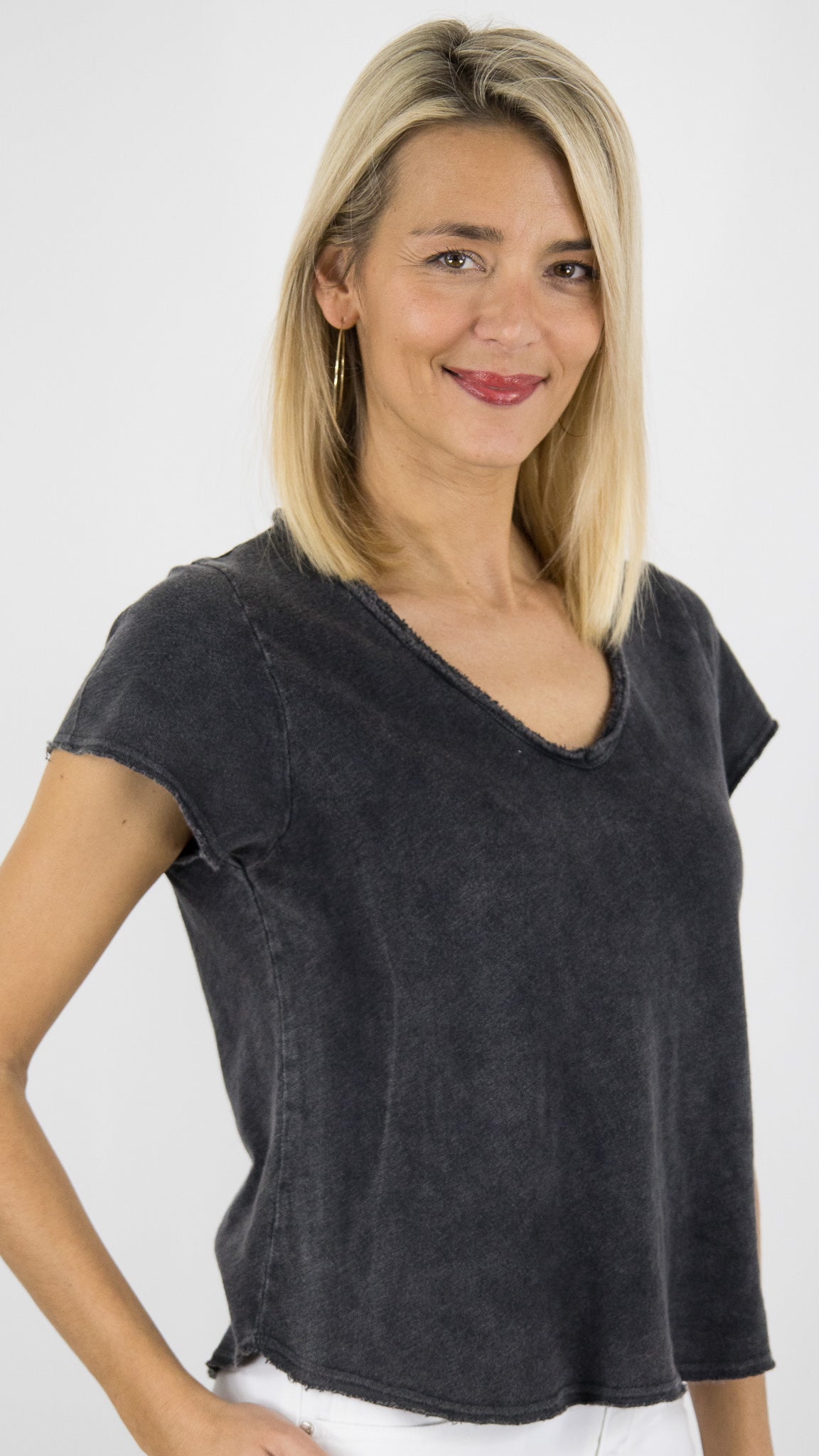 TEE-SHIRT MANCHES COURTES COL V EN COTON AMERICAN VINTAGE SONOMA#COLOR_NOIR