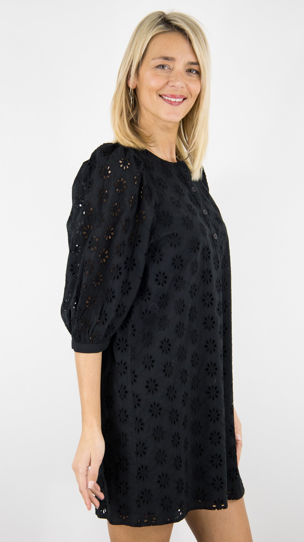 ROBE BRODEE NOIRE SOPHOCLE DES PETITS HAUTS 