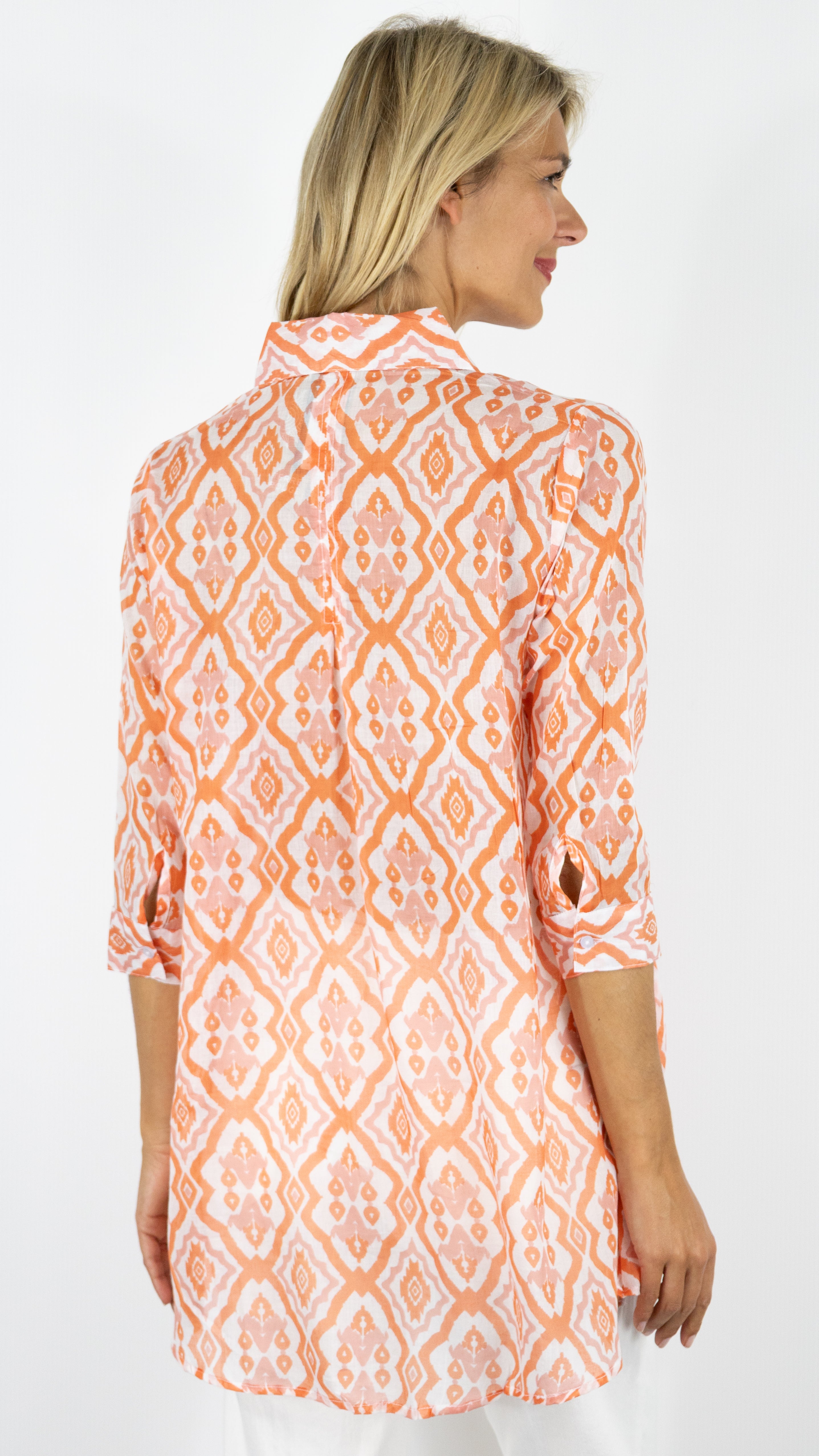 CHEMISE TUNIQUE AMPLE IMPRIMEE EN COTON TERRE ROUGE SX2524#COLOR_515Q/POUDRE
