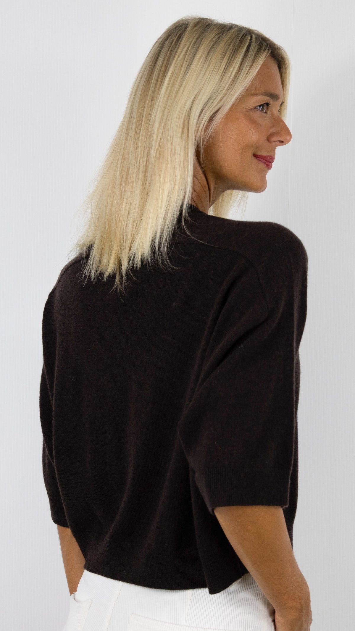 PULL COURT COL ROND MANCHES COURTES FEMME LILOU NOTSHY#COLOR_CHOCO