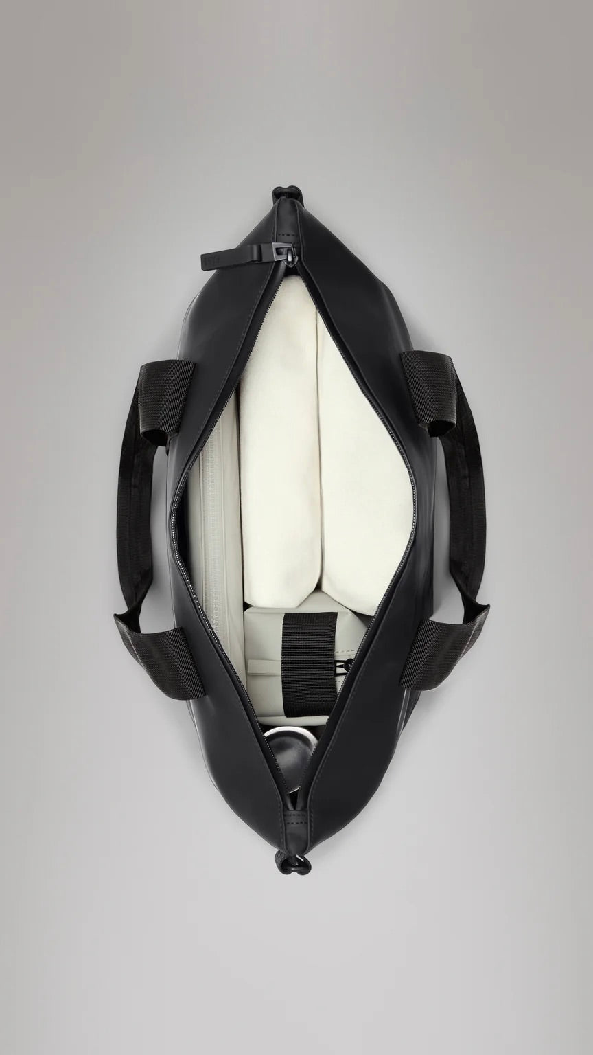 SAC IMPERMEABLE  RAINS TOTE BAG MINI 14160#COLOR_01/NOIR MAT