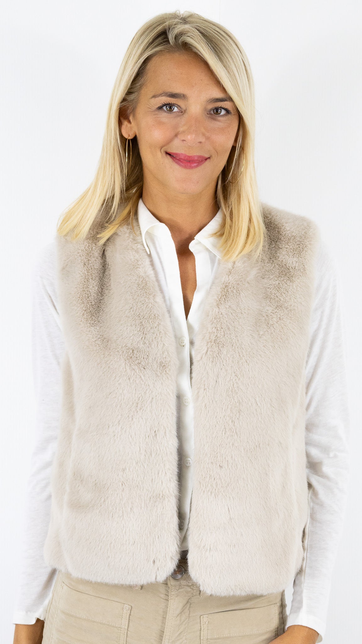 GILET SANS MANCHES EN FAUSSE FOURRURE NATUREL HARTFORD VOBBY