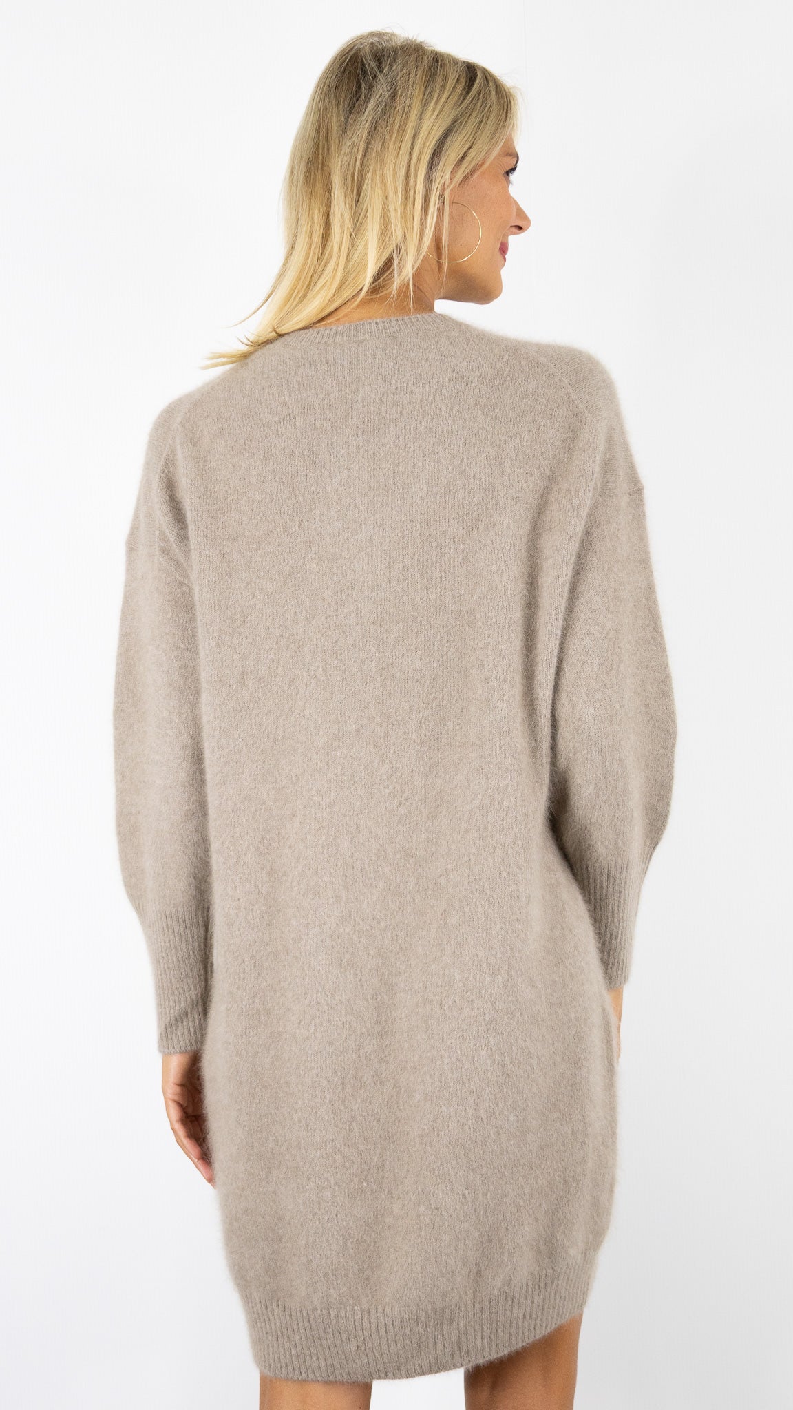 ROBE COL V EN RACCOON ESTHEME WES2411HR/1#color_23011/NOISETTE