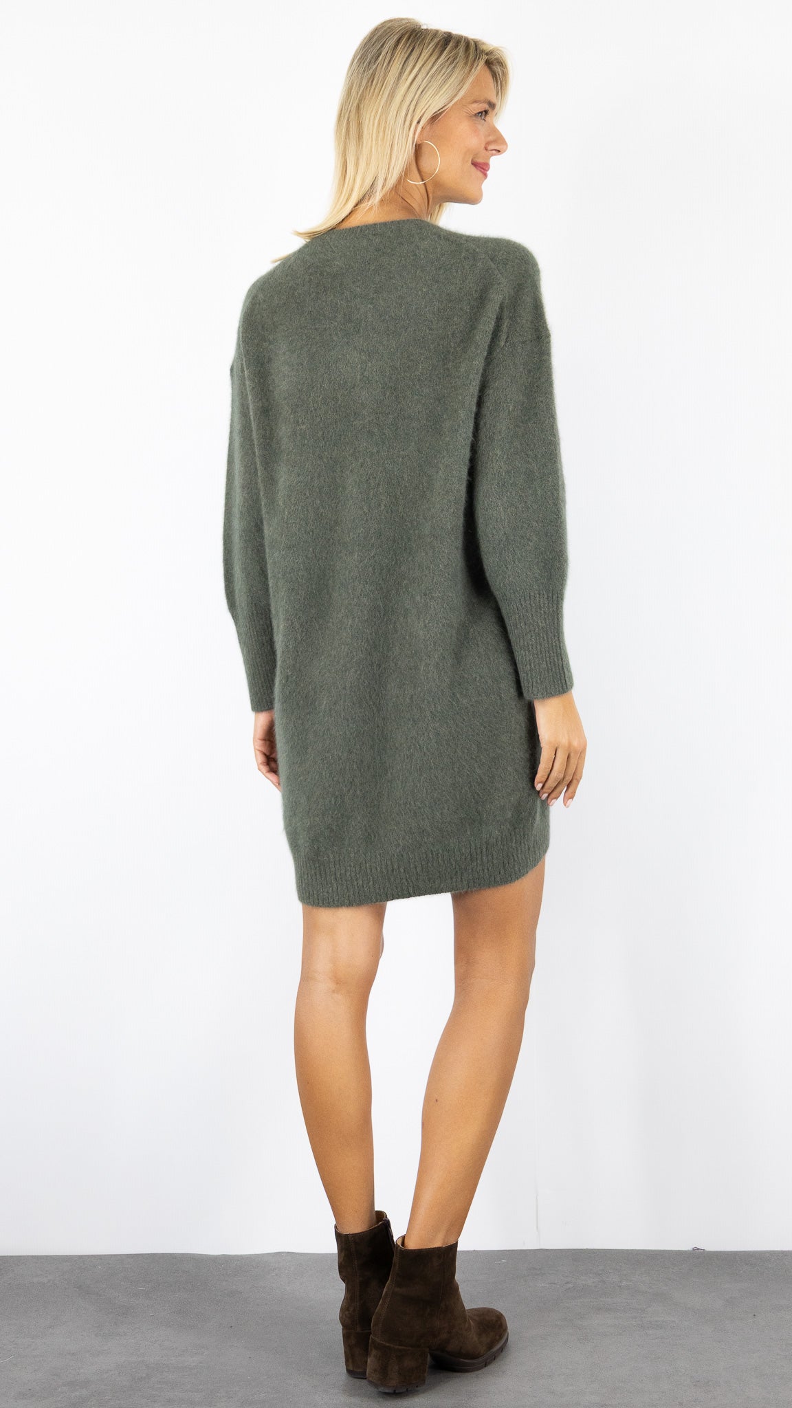 ROBE COL V EN RACCOON ESTHEME WES2411HR/1#color_2109/VEGETAL