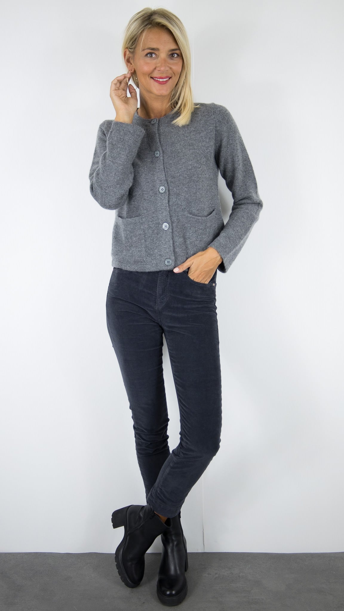 CARDIGAN AVEC 2 POCHES POUR FEMME EN CACHEMIRE ESTHEME WES25026H#COLOR_71322/ETAIN