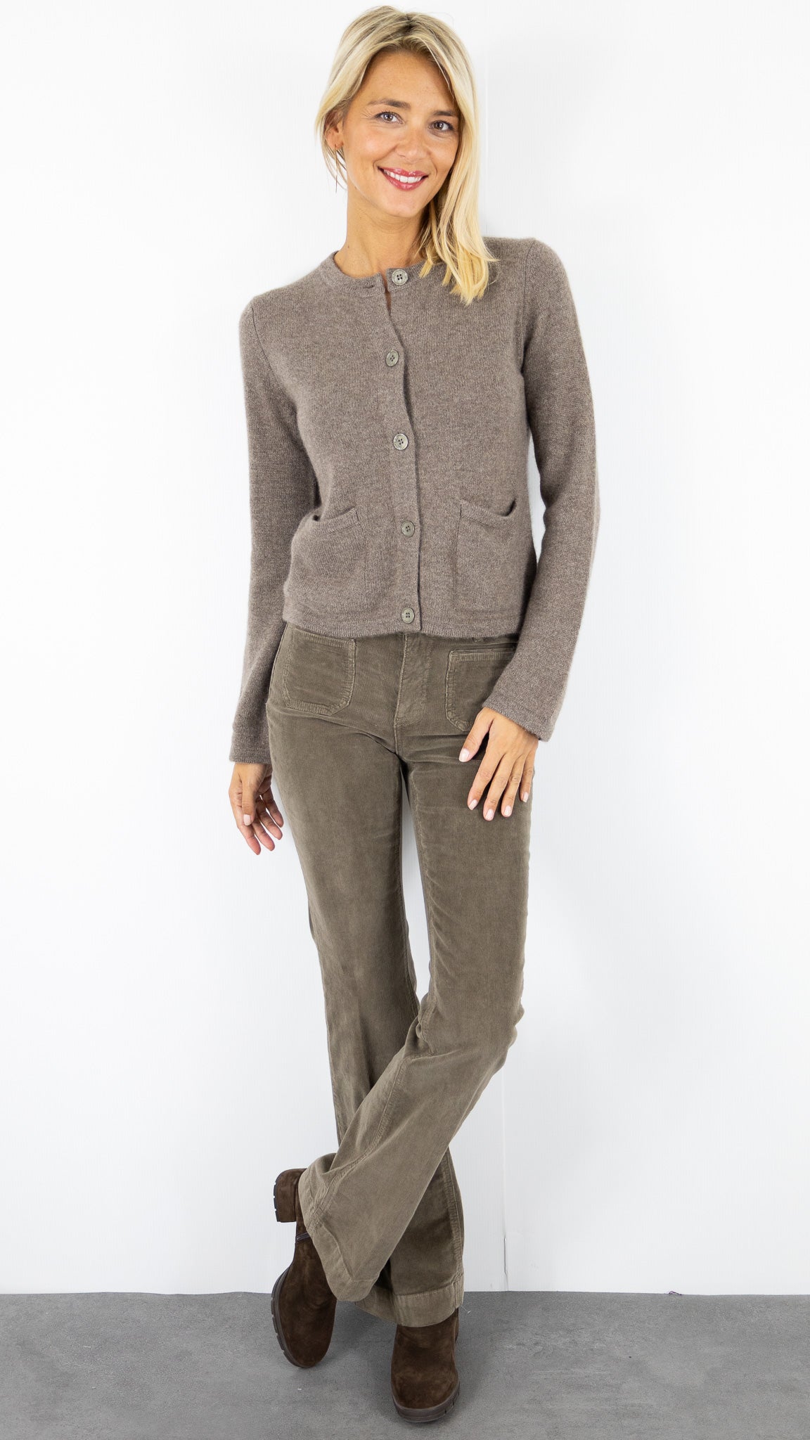 CARDIGAN AVEC 2 POCHES POUR FEMME EN CACHEMIRE ESTHEME WES25026H#COLOR_17010/TOAST