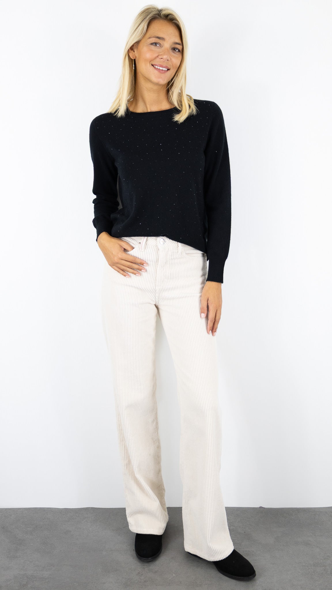 PULL COL ROND EN CACHEMIRE AVEC STRASS POUR FEMME  ESTHEME WES25089H#COLOR_6148/NOIR