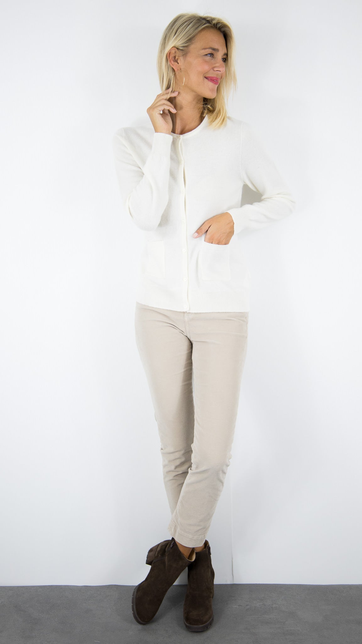 CARDIGAN EN CACHEMIRE POUR FEMME ESTHEME WES25112H#COLOR_8322/CREME