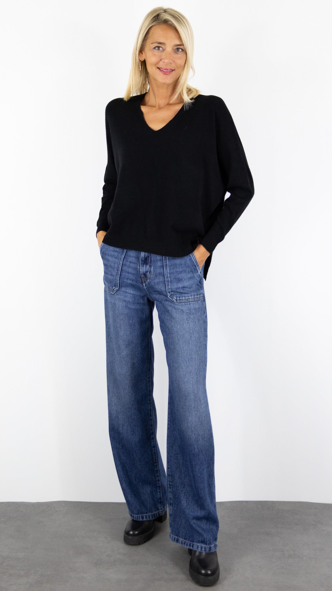 PULL V AMPLE ALEXANDRE LAURENT Z8840#COLOR_NOIR