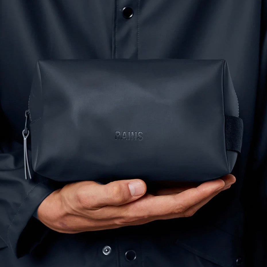 TROUSSE DE TOILETTE RAINS WASH BAG SMALL#COLOR_47/NAVY